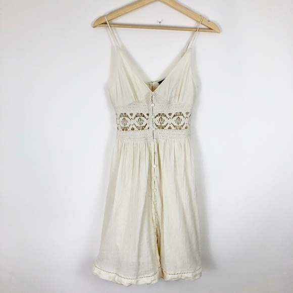 Topshop Dresses & Skirts - TOPSHOP Off White Crochet Crepe Dress, Size 4